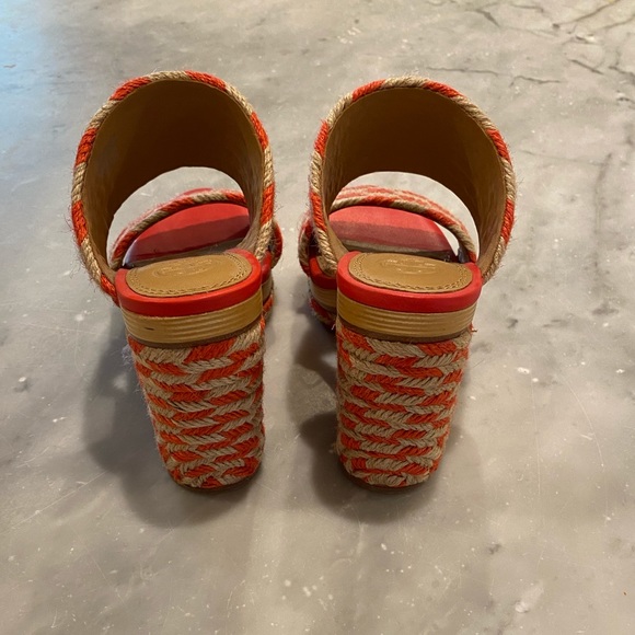 Tory Burch- slip on espadrille heals. Size 5 - Picture 4 of 11